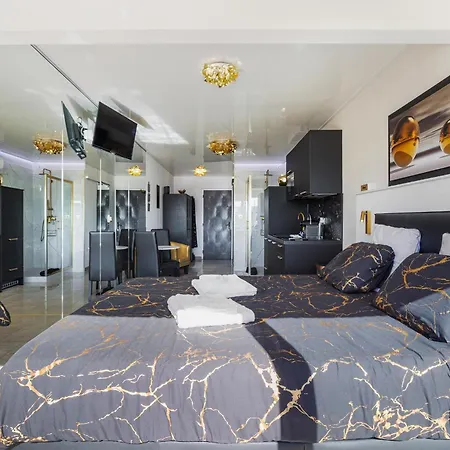 Glamour Golden * Agde